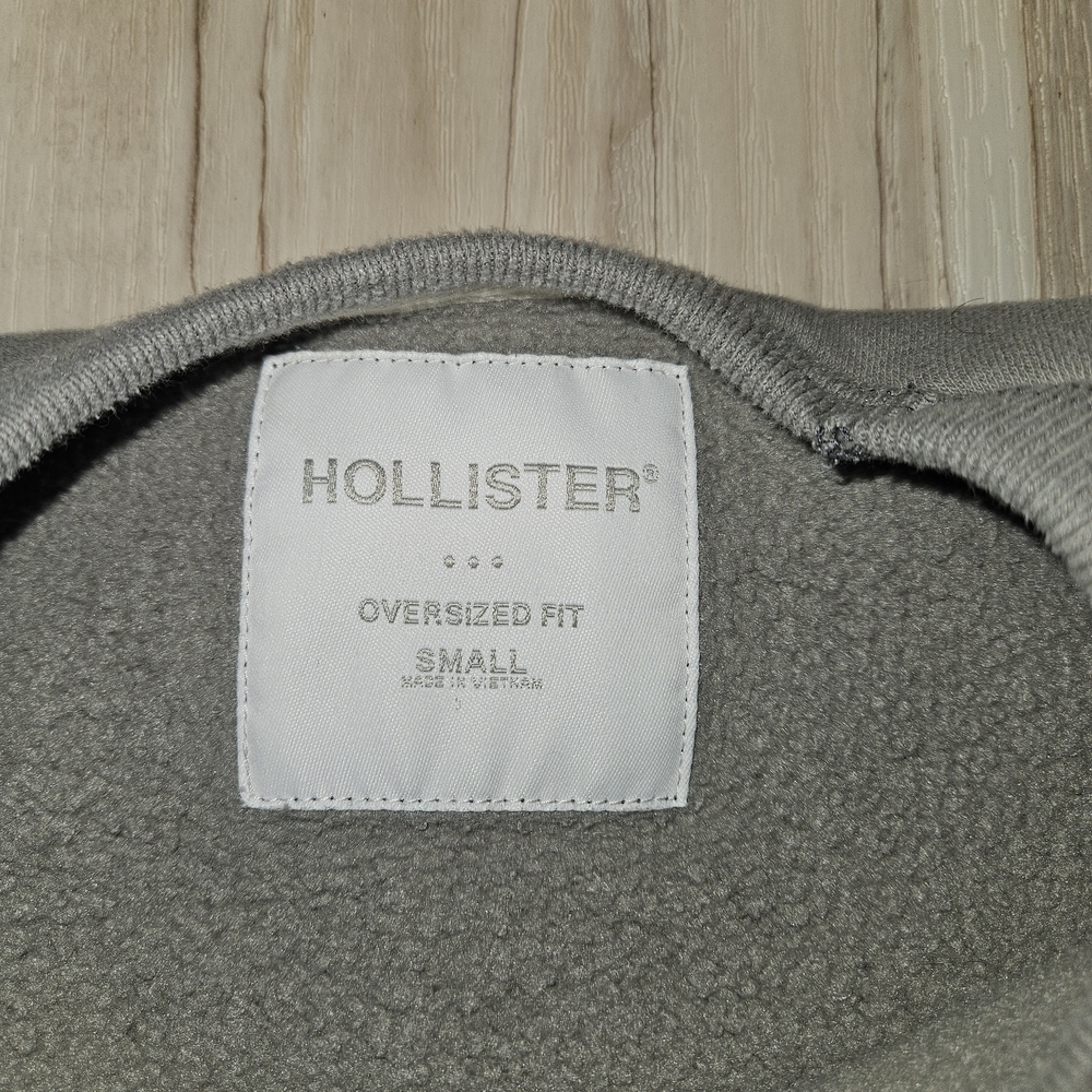 Hollister Gray Oversized Crewneck Sweatshirt Small Relaxed Fit Fleece Streetwear - Picture 4 of 9